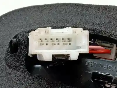 Автозапчастина б/у внутрішній правий завод для kia xceed edrive phev посилання на oem iam 92404j7350  