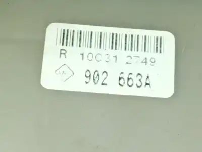 Pièce détachée automobile d'occasion boîtes à fusibles pour renault clio iii d4f740 références oem iam r10c312749  