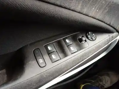 Piesă de schimb auto la mâna a doua panou comandã geamuri electrice fațã stânga pentru opel crossland x edition referințe oem iam 96788281zd