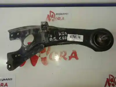 Second-hand car spare part FRONT RIGHT LOWER SUSPENSION ARM for KIA CEE´D  OEM IAM references  CAJA 3 