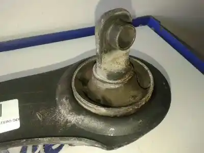 Second-hand car spare part front right lower suspension arm for kia cee´d ed oem iam references  caja 3 