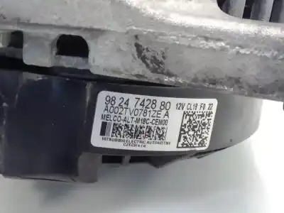 Pezzo di ricambio per auto di seconda mano alternatore per opel combo cargo (e) edition riferimenti oem iam 9824742880  