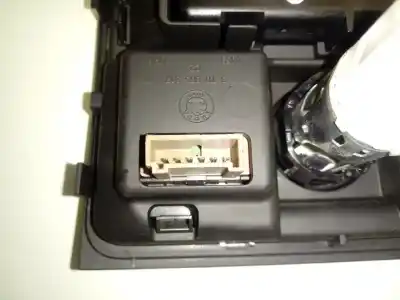 Second-hand car spare part multifunction display for skoda suberb (3t4) elegance oem iam references 3t0919201a  