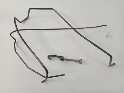 Pièce détachée automobile d'occasion support roue de secours pour peugeot 206 berlina 1.4 références oem iam   