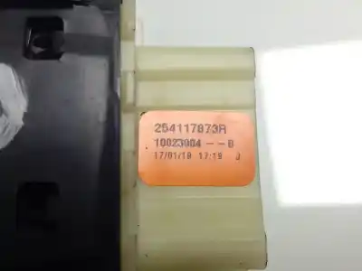 Second-hand car spare part left front power window switch for dacia sandero access oem iam references 254117873r  
