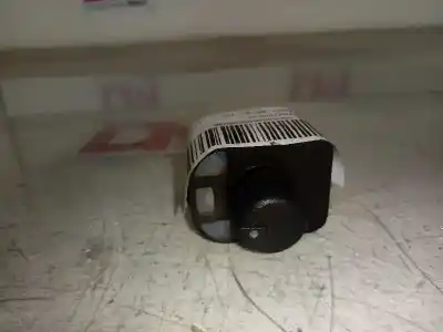 Автозапчастина б/у управління дзеркалами для audi a4 avant (8e) 2.0 tdi посилання на oem iam 8e0959565  