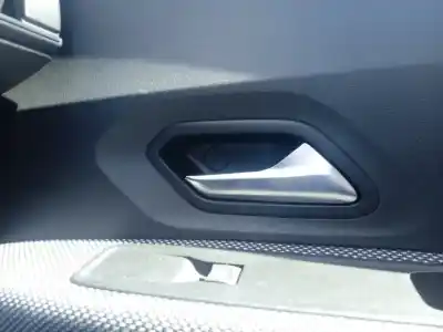 Peça sobressalente para automóvel em segunda mão puxador interior dianteiro direito por dacia sandero comfort referências oem iam 