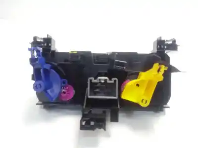Peça sobressalente para automóvel em segunda mão comando de sofagem (chauffage / ar condicionado)  por dacia sandero comfort referências oem iam   
