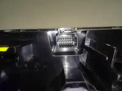 Peça sobressalente para automóvel em segunda mão comando de sofagem (chauffage / ar condicionado)  por dacia sandero comfort referências oem iam   