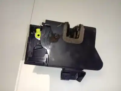 Peça sobressalente para automóvel em segunda mão fechadura da porta traseira esquerda por dacia sandero comfort referências oem iam 825033052ra