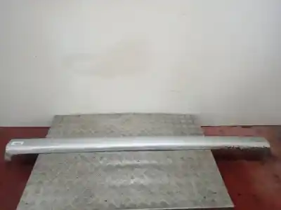 Second-hand car spare part side skirt for toyota corolla (e12) 2.0 turbodiesel cat oem iam references 