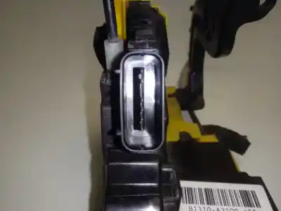 Автозапчастина б/у замок передніх дверей лівий для kia cee´d drive посилання на oem iam 81310a2100  