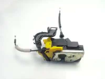 Second-hand car spare part front right door lock for kia cee´d drive oem iam references 81320a2110  