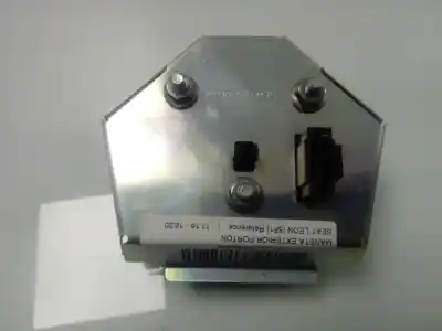 Second-hand car spare part tailgate back door handle for seat leon (5f1) reference oem iam references   