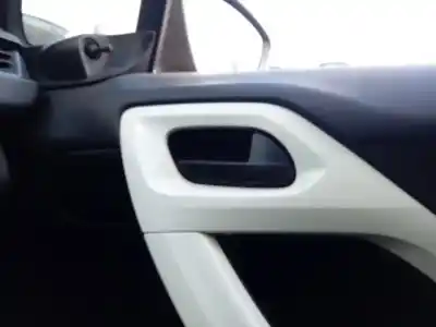 Pezzo di ricambio per auto di seconda mano maniglia interna anteriore destra per peugeot 208 access riferimenti oem iam 