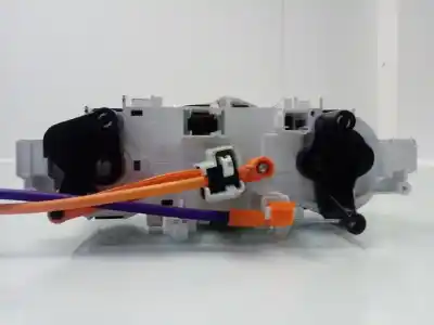Peça sobressalente para automóvel em segunda mão comando de sofagem (chauffage / ar condicionado)  por peugeot 208 access referências oem iam e1063071  