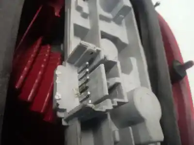 Peça sobressalente para automóvel em segunda mão farolim traseiro esquerdo por renault grand modus dynamique referências oem iam   