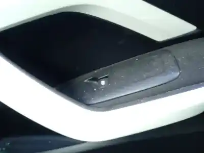 Pezzo di ricambio per auto di seconda mano interruttore alzacristalli anteriore destro per peugeot 208 access riferimenti oem iam 96749628zd