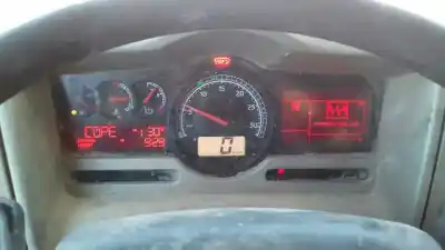 Pièce détachée automobile d'occasion compteur de vitesse tableau de bord pour renault premium 460 dxi 460 références oem iam 7421050635 mostrador 23/1/24 