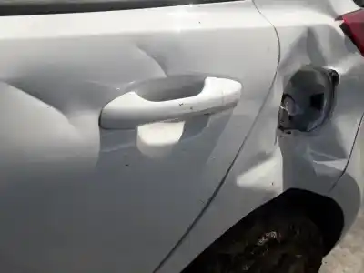 Second-hand car spare part exterior left rear door handle for kia rio (yb) attract oem iam references 