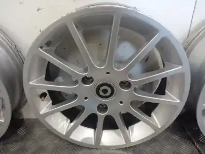 Pièce détachée automobile d'occasion jeu de jantes pour smart fortwo coupe 132910 références oem iam a6514010402  