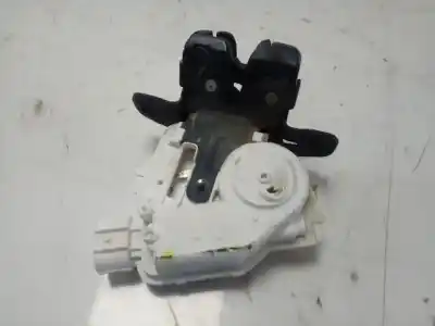 Tweedehands auto-onderdeel kofferbak / poortsluiting voor toyota yaris active oem iam-referenties 