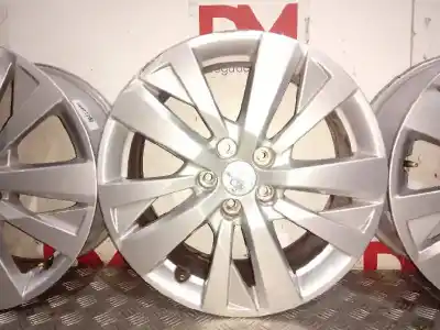 Piesă de schimb auto la mâna a doua set de jante pentru peugeot 3008  referințe oem iam 17 pulgadas  