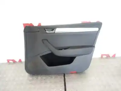 Pezzo di ricambio per auto di seconda mano rivestimento porta anteriore destro per skoda superb (3v3) active riferimenti oem iam   