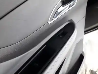Pezzo di ricambio per auto di seconda mano comandi alzacristalli posteriore sinistro per opel mokka edition ecoflex riferimenti oem iam 13301888