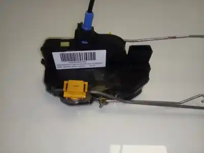 Second-hand car spare part left front door lock for opel mokka edition ecoflex oem iam references   