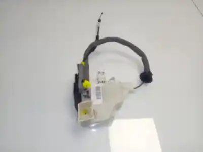 Second-hand car spare part left front door lock for audi q3 (8ug) attraction oem iam references 8j1837015f  