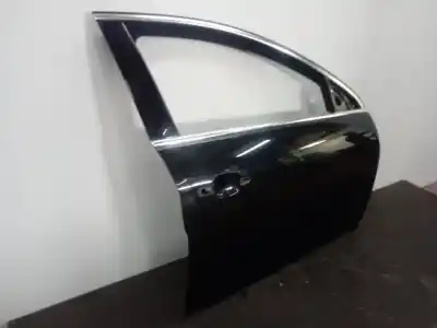 Recambio de automóvil de segunda mano de puerta delantera derecha para opel insignia sports tourer a20dth referencias oem iam   