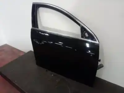 Recambio de automóvil de segunda mano de puerta delantera derecha para opel insignia sports tourer a20dth referencias oem iam   