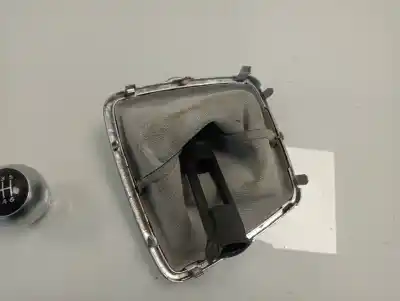 Pièce détachée automobile d'occasion pommeau de levier de vitesses pour renault laguna iii berlina m9r802 références oem iam   