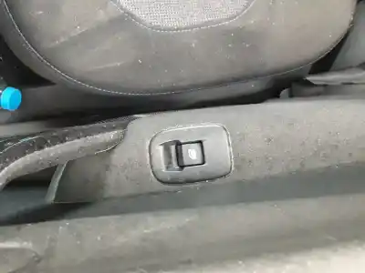 Peça sobressalente para automóvel em segunda mão botão / interruptor elevador vidro traseiro esquerdo por peugeot 2008 (p1) active referências oem iam 