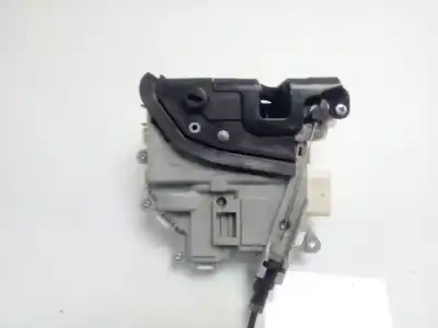 Автозапчасти б/у замок задней правой двери за audi q3 (8ug) attraction ссылки oem iam 8k0839016h  