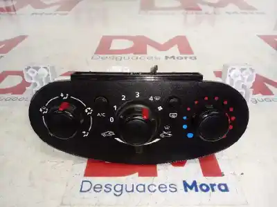 Peça sobressalente para automóvel em segunda mão comando de sofagem (chauffage / ar condicionado)  por dacia sandero comfort referências oem iam a42303400