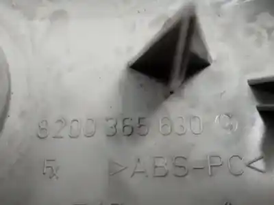 Second-hand car spare part interior light for renault clio iii 20 aniversario oem iam references   