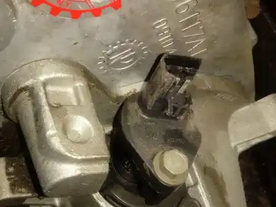 Piesă de schimb auto la mâna a doua cutie transfer pentru jeep cherokee (xj) d 777 o m52 referințe oem iam 231j  