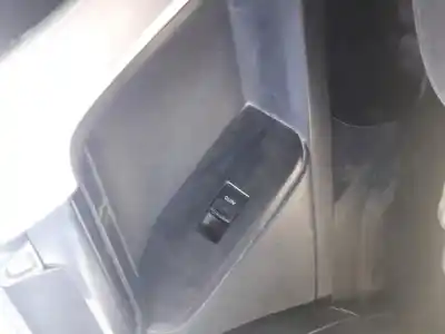 Peça sobressalente para automóvel em segunda mão botão / interruptor elevador vidro dianteiro direito por toyota land cruiser (j15) gx referências oem iam 