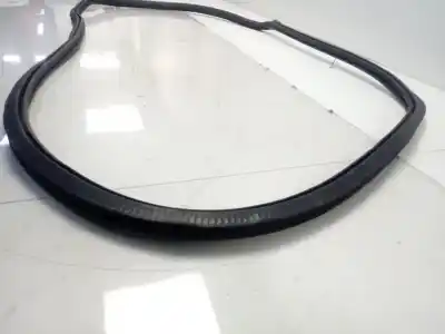 Автозапчастина б/у контур дверей гума для audi q3 (8ug) attraction посилання на oem iam   