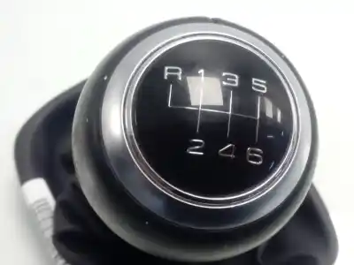 Автозапчасти б/у ручка рычага передачи за audi q3 (8ug) attraction ссылки oem iam 1305239133195  