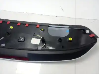 Автозапчасти б/у заднее крыло за audi q3 (8ug) attraction ссылки oem iam 8u0827933f  