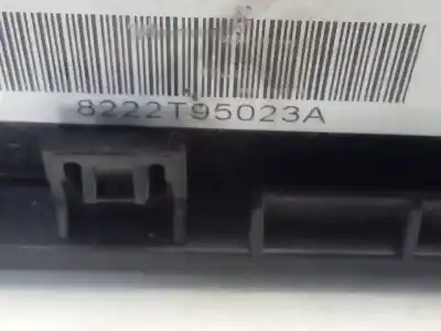 Peça sobressalente para automóvel em segunda mão comando de sofagem (chauffage / ar condicionado) por renault kadjar life referências oem iam 275100753r  