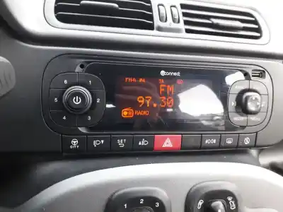Pezzo di ricambio per auto di seconda mano impianto audio / radio cd per fiat iii panda (319) 169a4000 riferimenti oem iam 10r0513933  