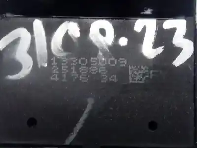 Автозапчастина б/у передній правий віконний вимикач для vauxhall mokka 1.7 посилання на oem iam 13305009  