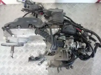 Автозапчастина б/у ДВИГУН КОМПЛЕКТ для YAMAHA YP 125 R MAJESTY  Посилання на OEM IAM E3P3E  
