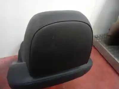 Автозапчастина б/у комплект сидів для audi q3 (8ug) attraction посилання на oem iam   