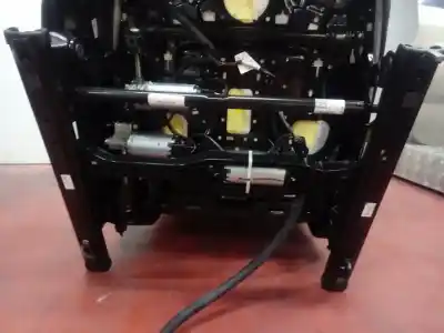 Автозапчастина б/у комплект сидів для audi q3 (8ug) attraction посилання на oem iam   