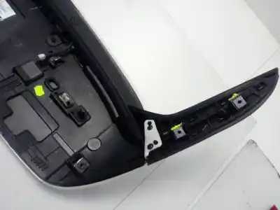 Second-hand car spare part rear spoiler for renault captur ii experience oem iam references 960308073  